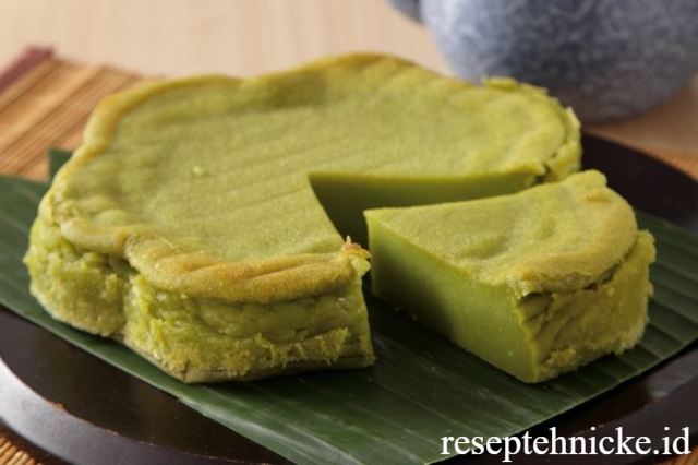 Mengenal Si Hijau: Bolu Kemojo dari Riau